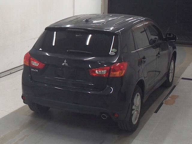Mitsubishi RVR 2013 8263563-5