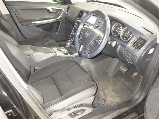 Volvo S60 2011 8265774-3