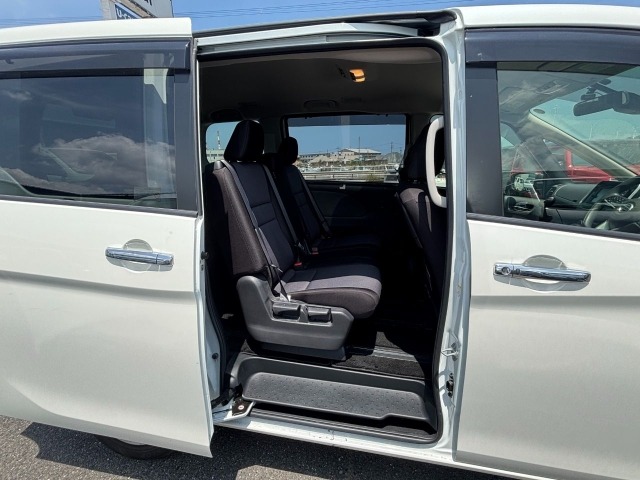 Nissan SERENA 2021 8260344-11