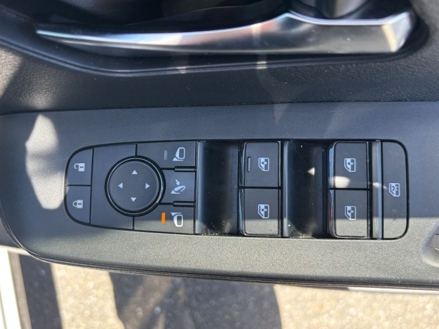 Nissan SERENA 2023 8260345-26