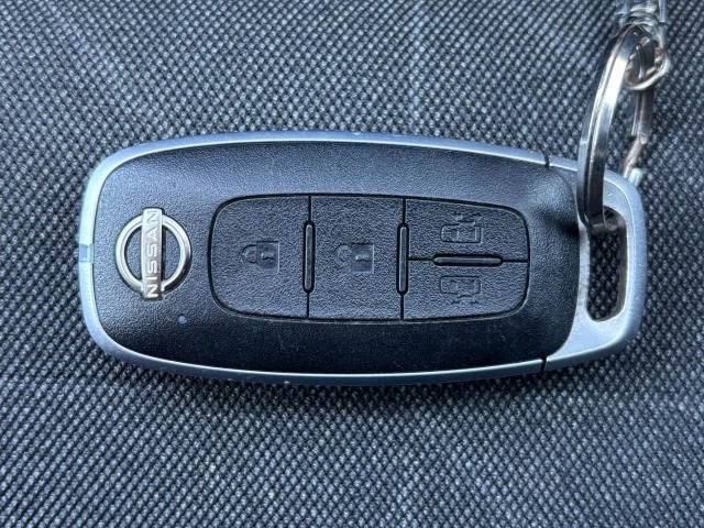 Nissan SERENA 2023 8260345-29