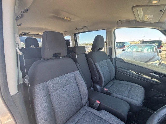 Nissan SERENA 2023 8260345-3