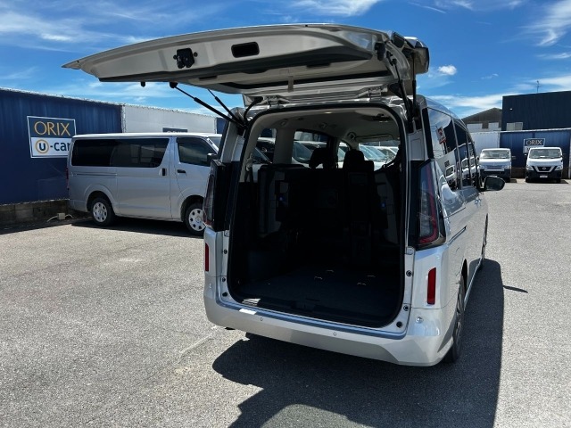 Nissan SERENA 2023 8260361-27