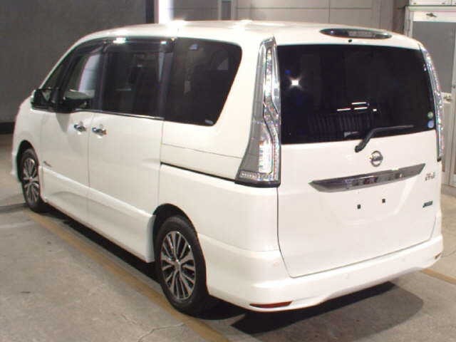 Nissan SERENA 2015 8260503-1