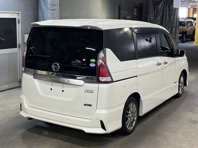 Nissan SERENA 2017 8260616-5