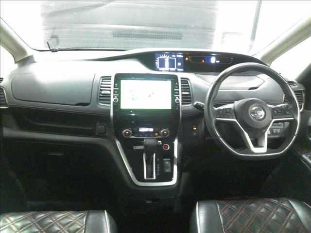 Nissan SERENA 2018 8260649-5