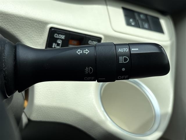 Toyota SIENTA 2016 8268002-2