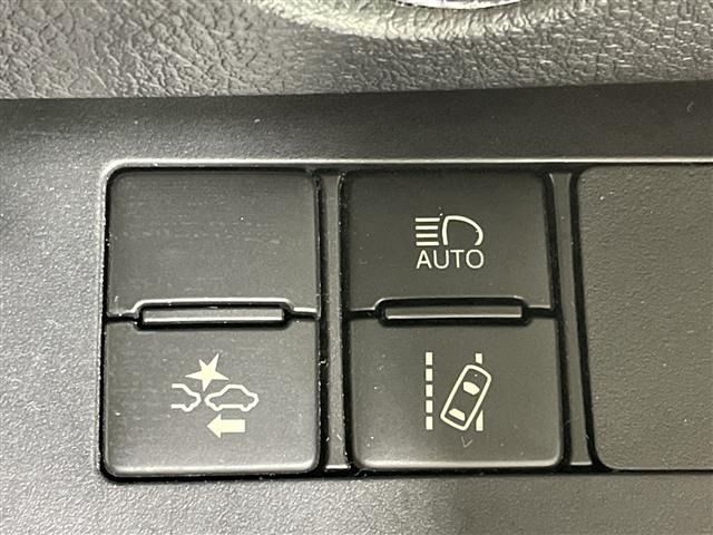 Toyota SIENTA 2018 8268019-5