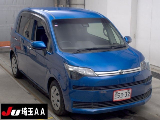 Toyota SPADE 2018 8258981-0