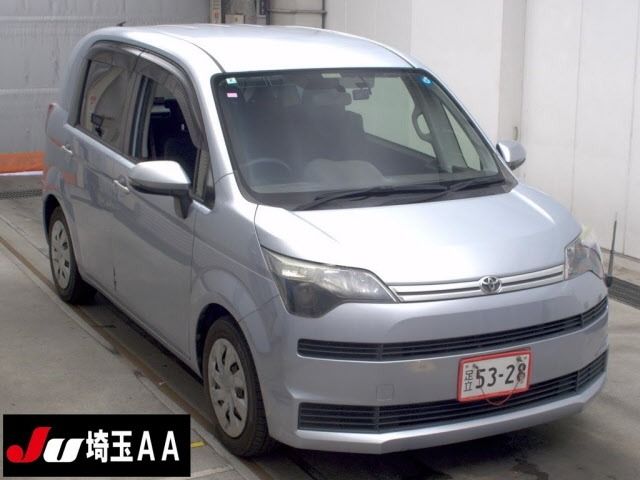 Toyota SPADE 2016 8258982-0