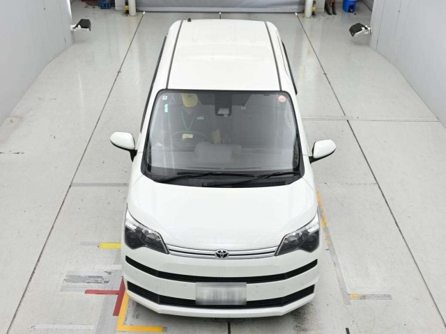 Toyota SPADE 2020 8258995-7