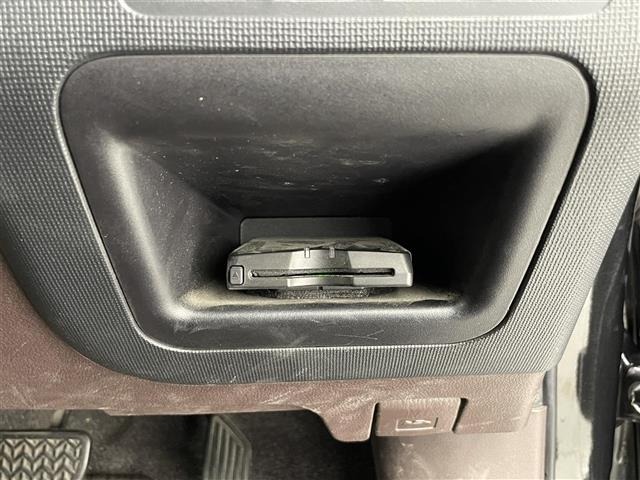 Toyota SPADE 2015 8259015-21