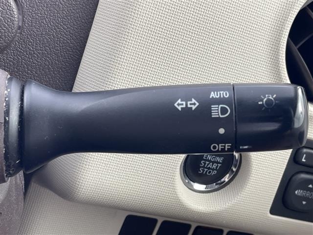 Toyota SPADE 2014 8259041-3