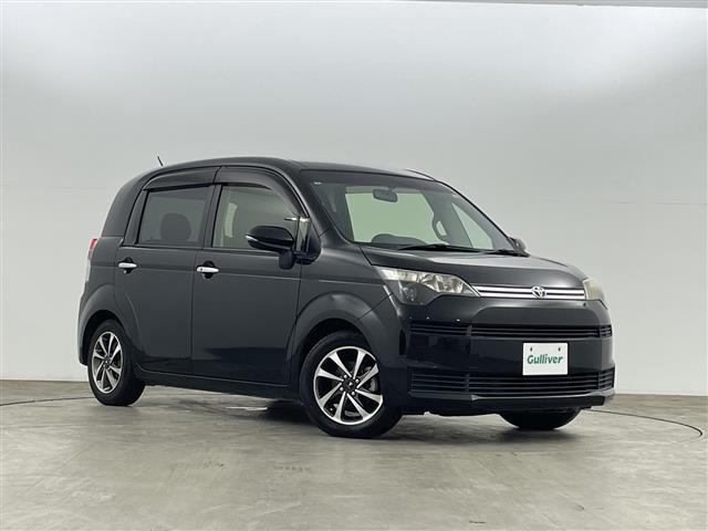 Toyota SPADE 2015 8259056-0