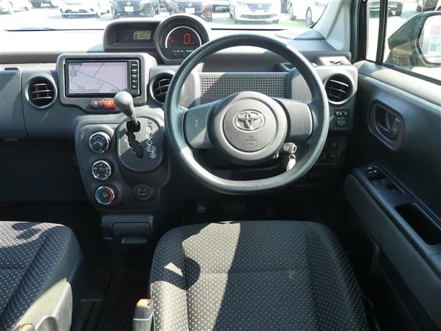 Toyota SPADE 2017 8259060-10