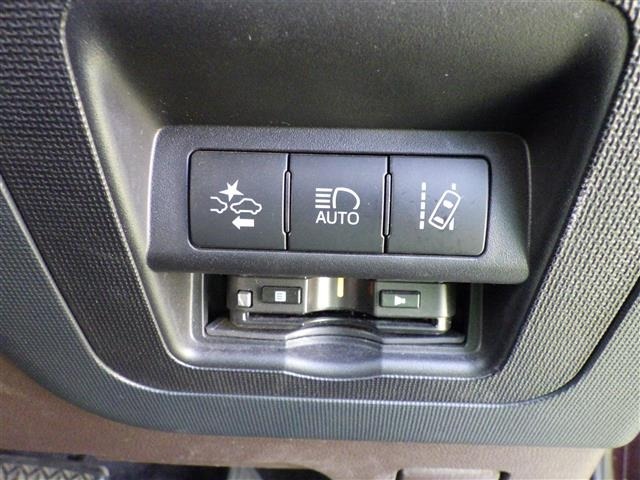 Toyota SPADE 2017 8259060-15
