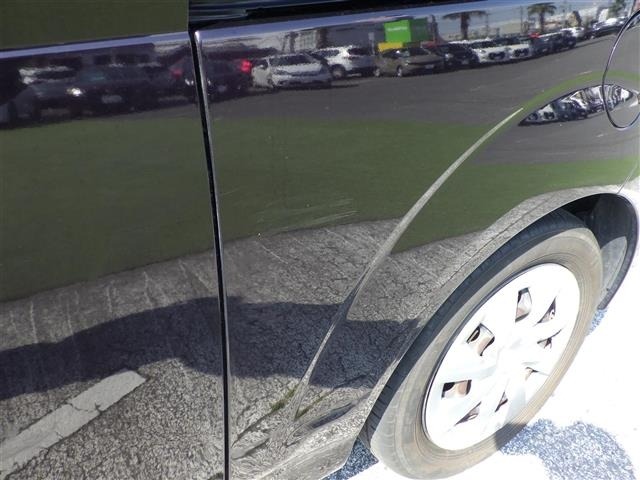 Toyota SPADE 2017 8259060-8