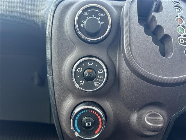 Toyota SPADE 2014 8259061-18