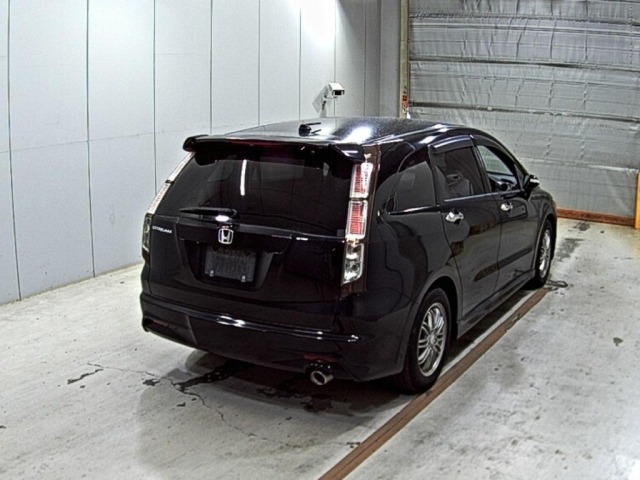 Honda STREAM 2010 8262512-5
