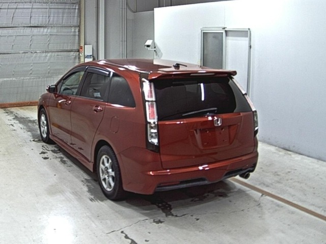 Honda STREAM 2011 8262521-1