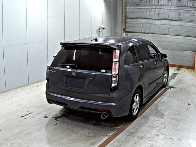 Honda STREAM 2011 8262539-5