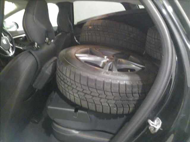 Volvo V40 2015 8265847-6