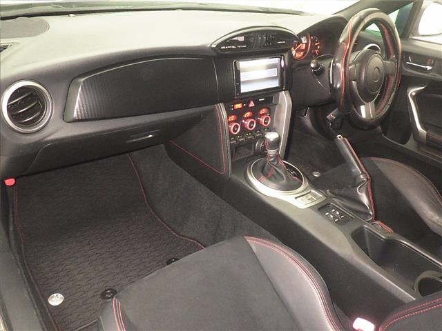 Toyota 86 2013 8269969-4