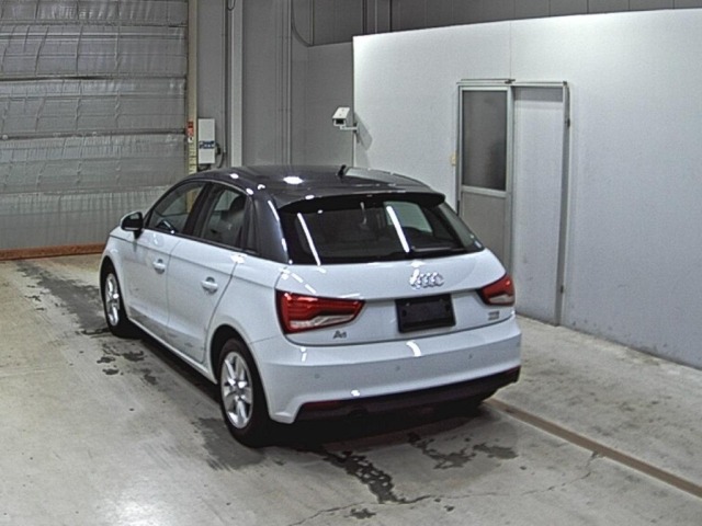 Audi A1 2017 8270923-1