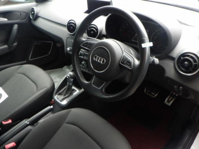Audi A1 2017 8270923-3