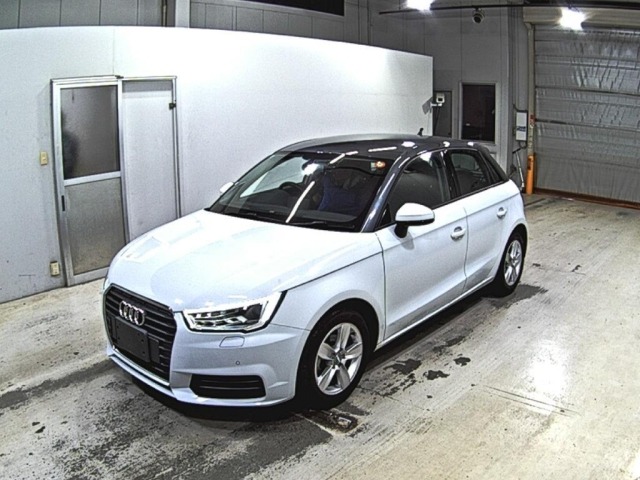 Audi A1 2017 8270923-4