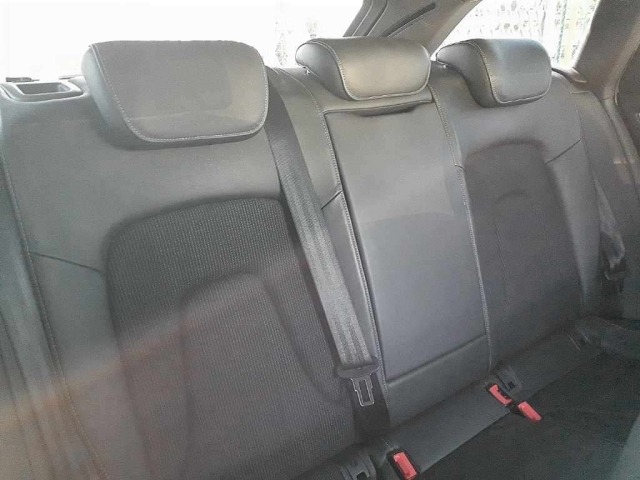 Audi A4 2013 8272341-11
