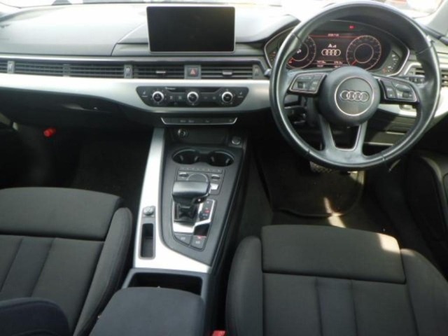 Audi A4 2017 8272373-3