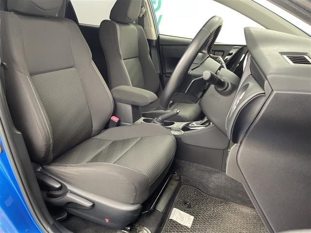 Toyota AURIS 2015 8269327-4
