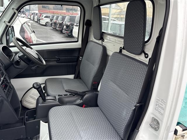 Suzuki CARRY TRUCK 2015 8270310-21
