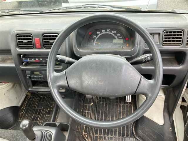 Suzuki CARRY TRUCK 2003 8270317-3