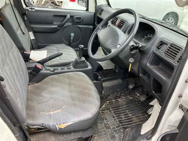 Suzuki CARRY TRUCK 2003 8270317-7