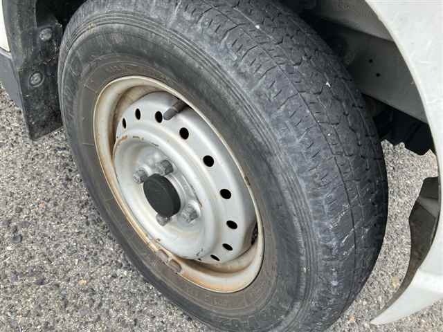 Suzuki CARRY TRUCK 2003 8270317-9