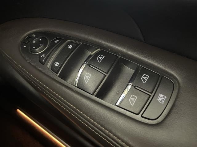 Nissan CIMA 2012 8270540-4