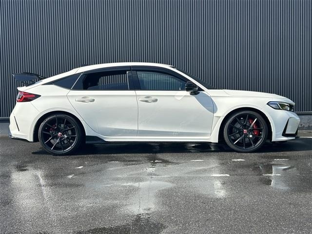 Honda CIVIC 2024 8271330-4
