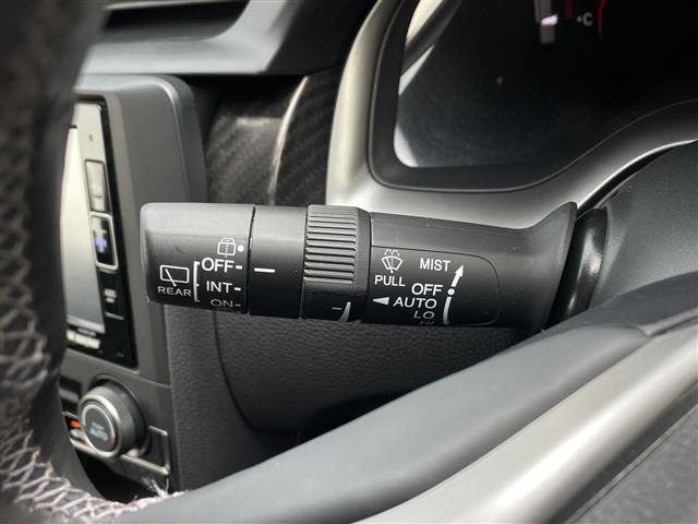 Honda CIVIC 2019 8271334-2