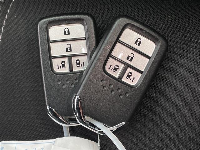 Honda CIVIC 2019 8271334-3