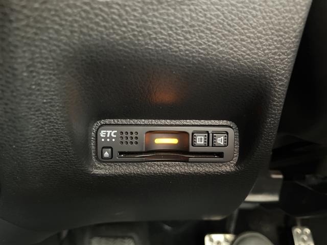 Honda CIVIC 2018 8271335-11