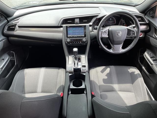 Honda CIVIC 2018 8271335-14