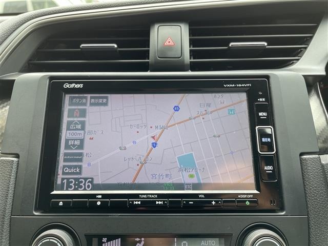 Honda CIVIC 2018 8271335-15