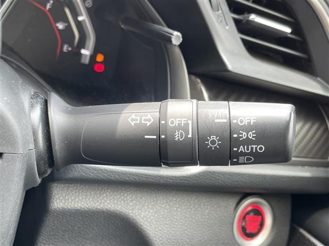 Honda CIVIC 2018 8271335-7