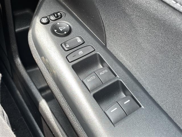 Honda CIVIC 2018 8271335-8