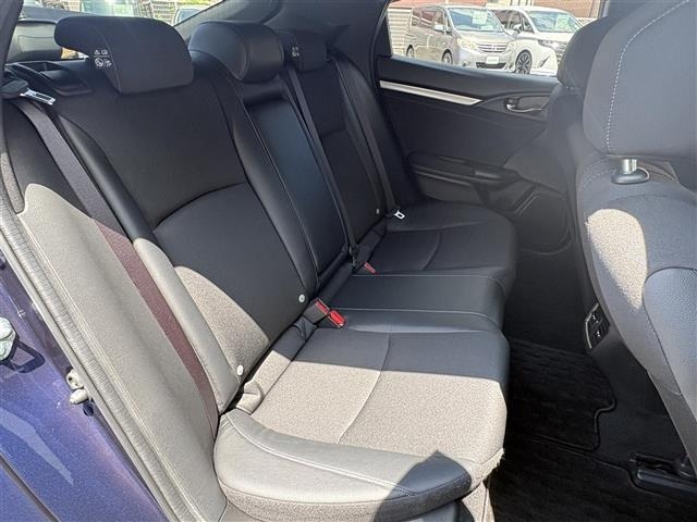 Honda CIVIC 2020 8271341-9