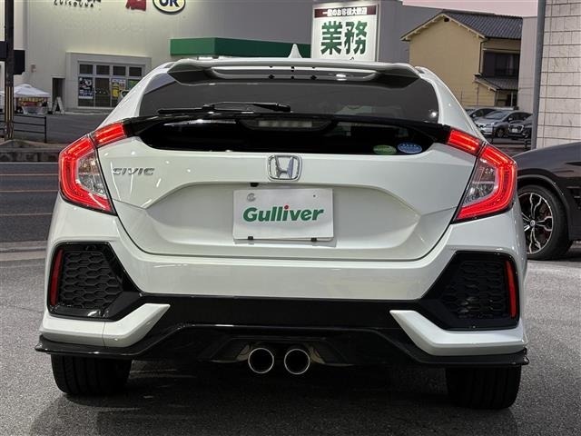 Honda CIVIC 2018 8271354-21