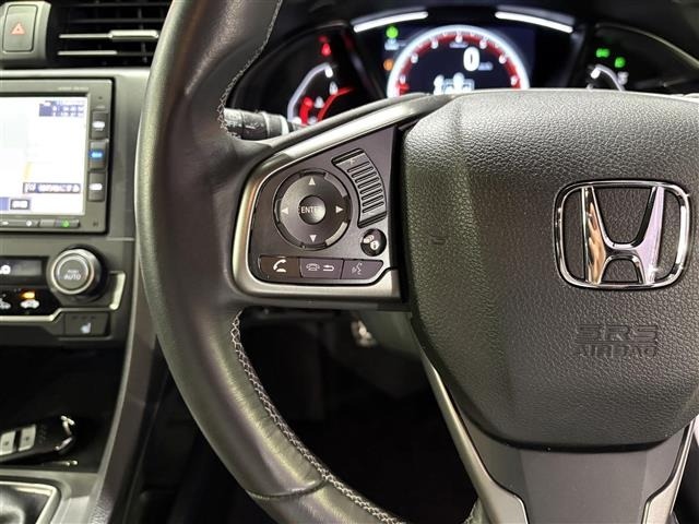 Honda CIVIC 2018 8271354-8