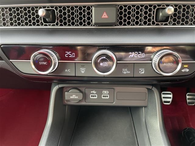 Honda CIVIC 2025 8271355-11